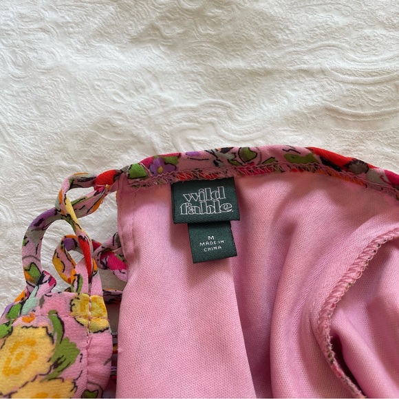 Floral Top - Picture 5 of 5